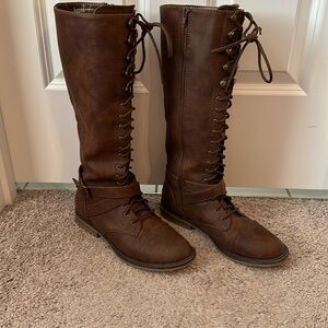 Ladies Leather Lace up Boots